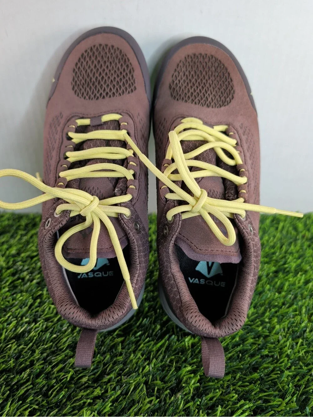 Vasque Shoes Womens 7 M Breeze LT Sneakers Waterproof Trail Hiking Running